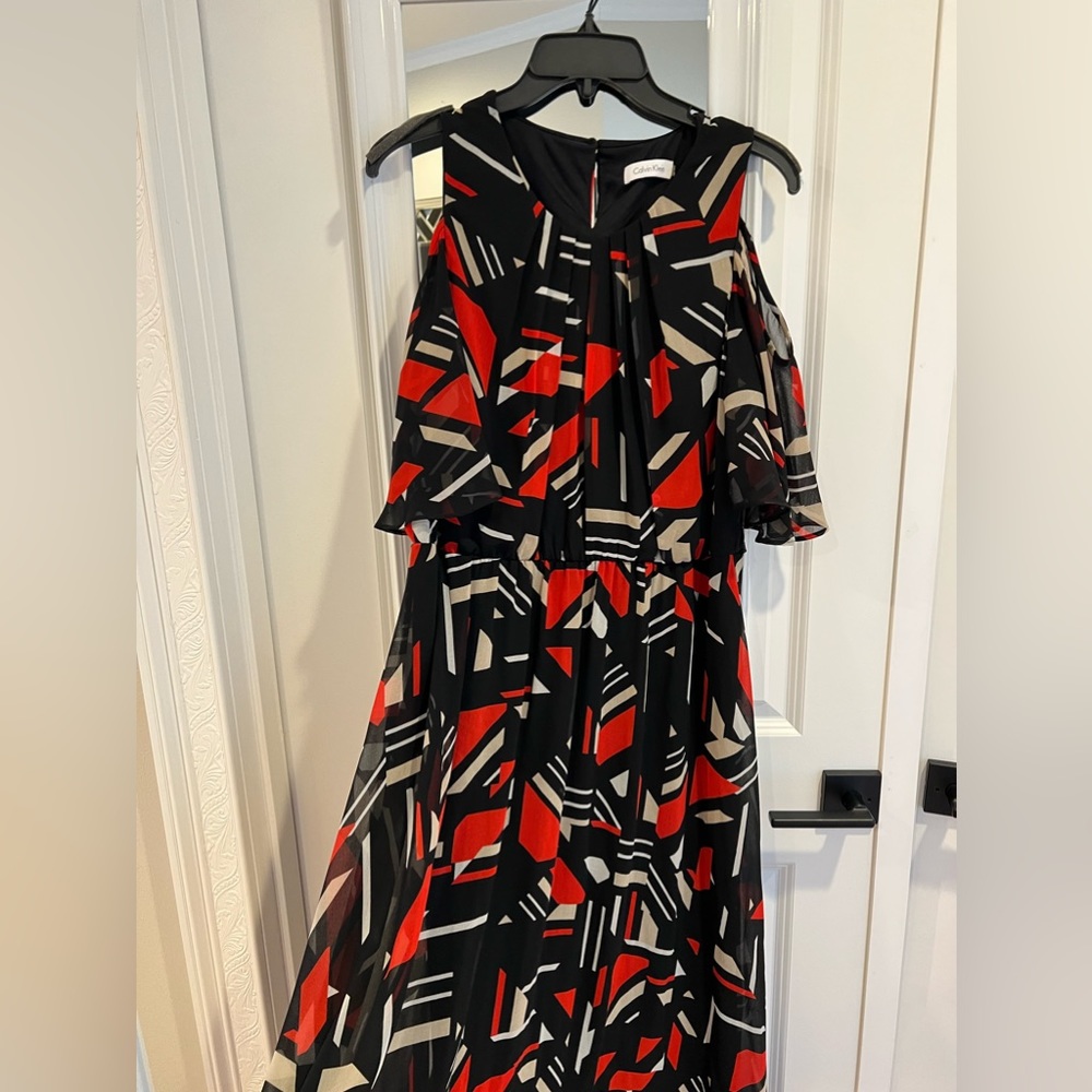 Dress - Picture 2 of 5